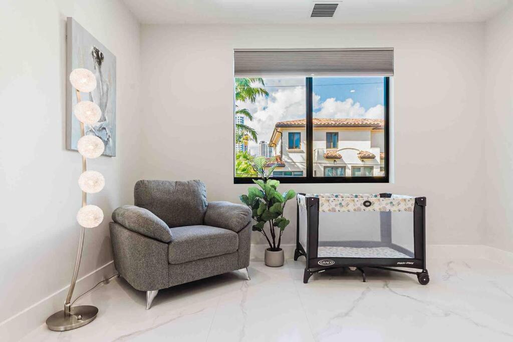 Luxury Paradise Walk To Las Olas -5 Mins To Beach Fort Lauderdale Buitenkant foto